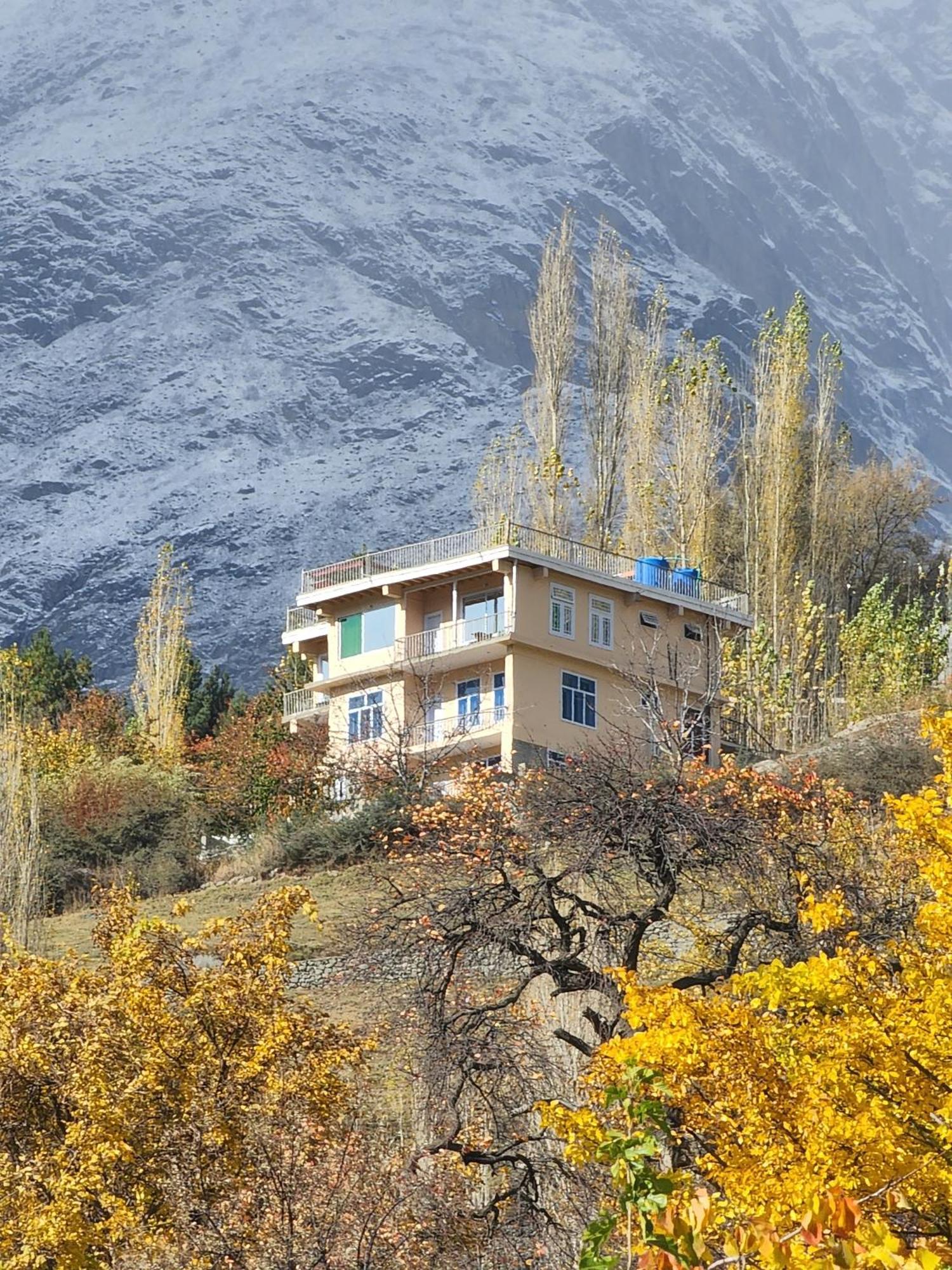 Hotel Hunza Lounge Karimabad  Exterior foto